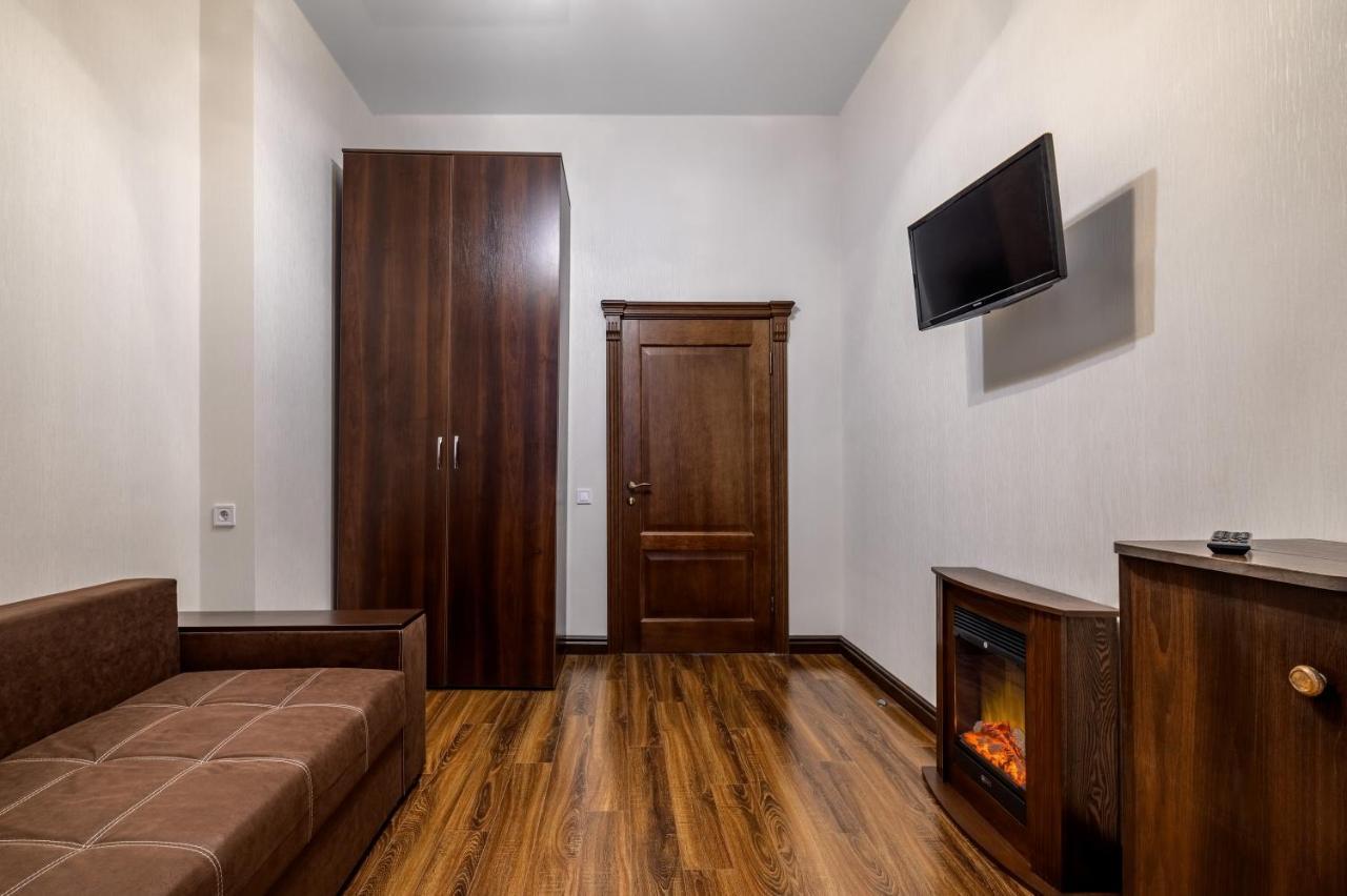 Noviy Svit 4 Apartments Lemberg Exterior foto